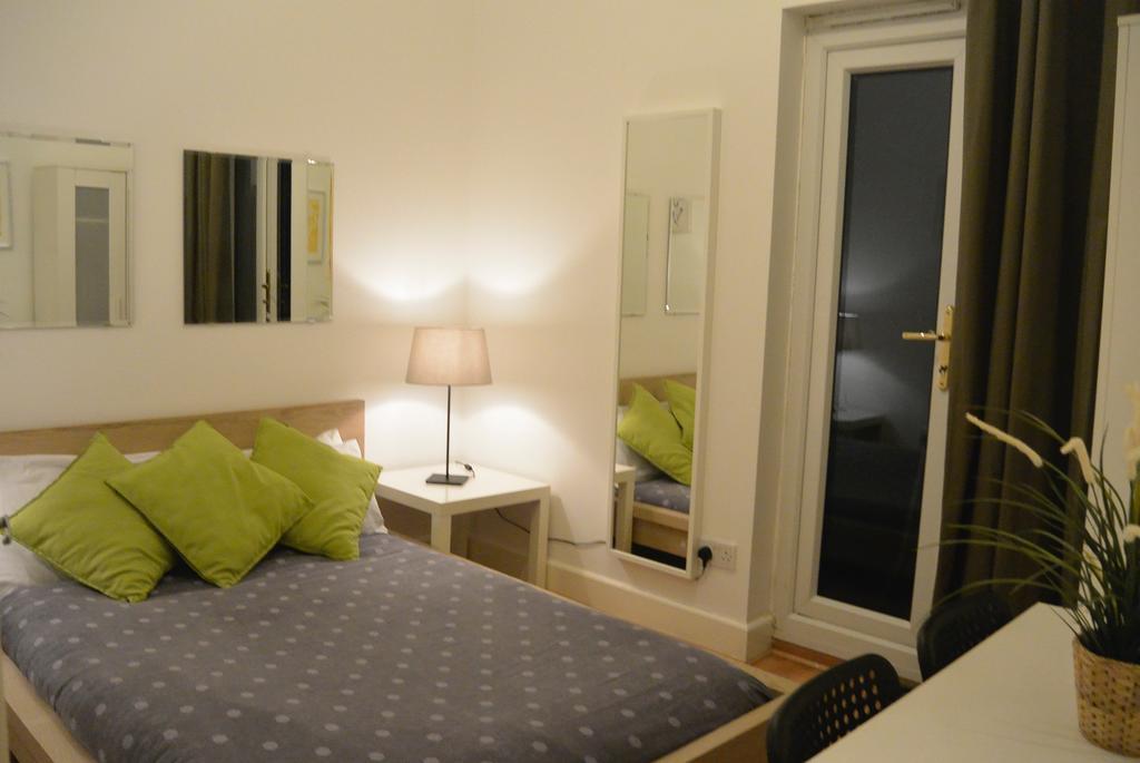Cambridge Guesthouse Лондон Екстериор снимка